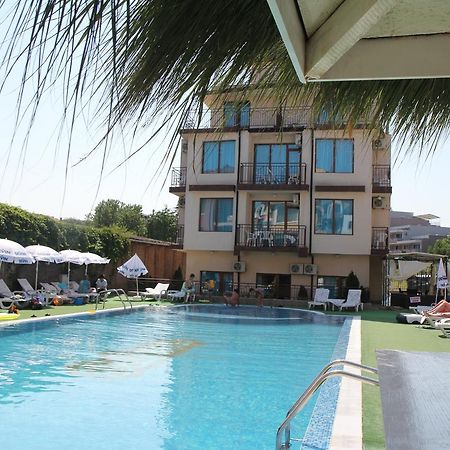 Salena Hotel Primorsko Eksteriør billede