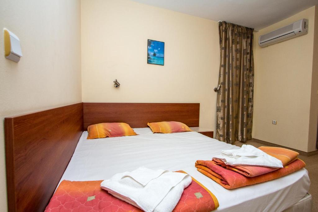 Salena Hotel Primorsko Værelse billede
